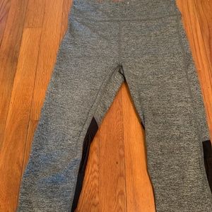 Grey/Black Capri Workout Leggings
